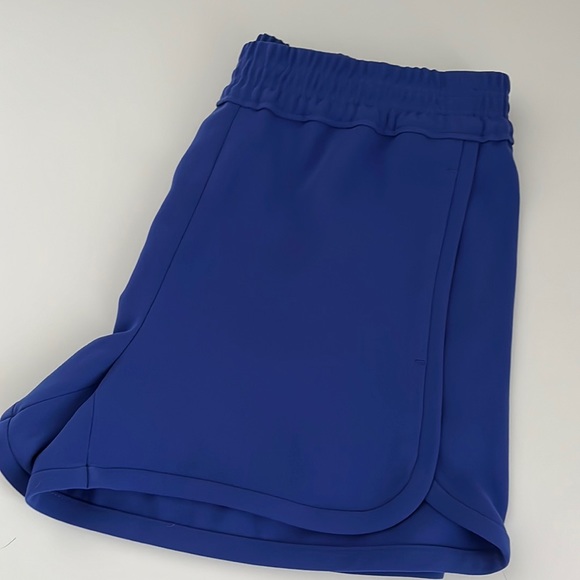 J CREW Stretch Shorts - Picture 1 of 3
